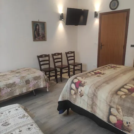 Apartment Di Nuova Costruzione Fra Alberi E Antichi Trulli Martina Franca
